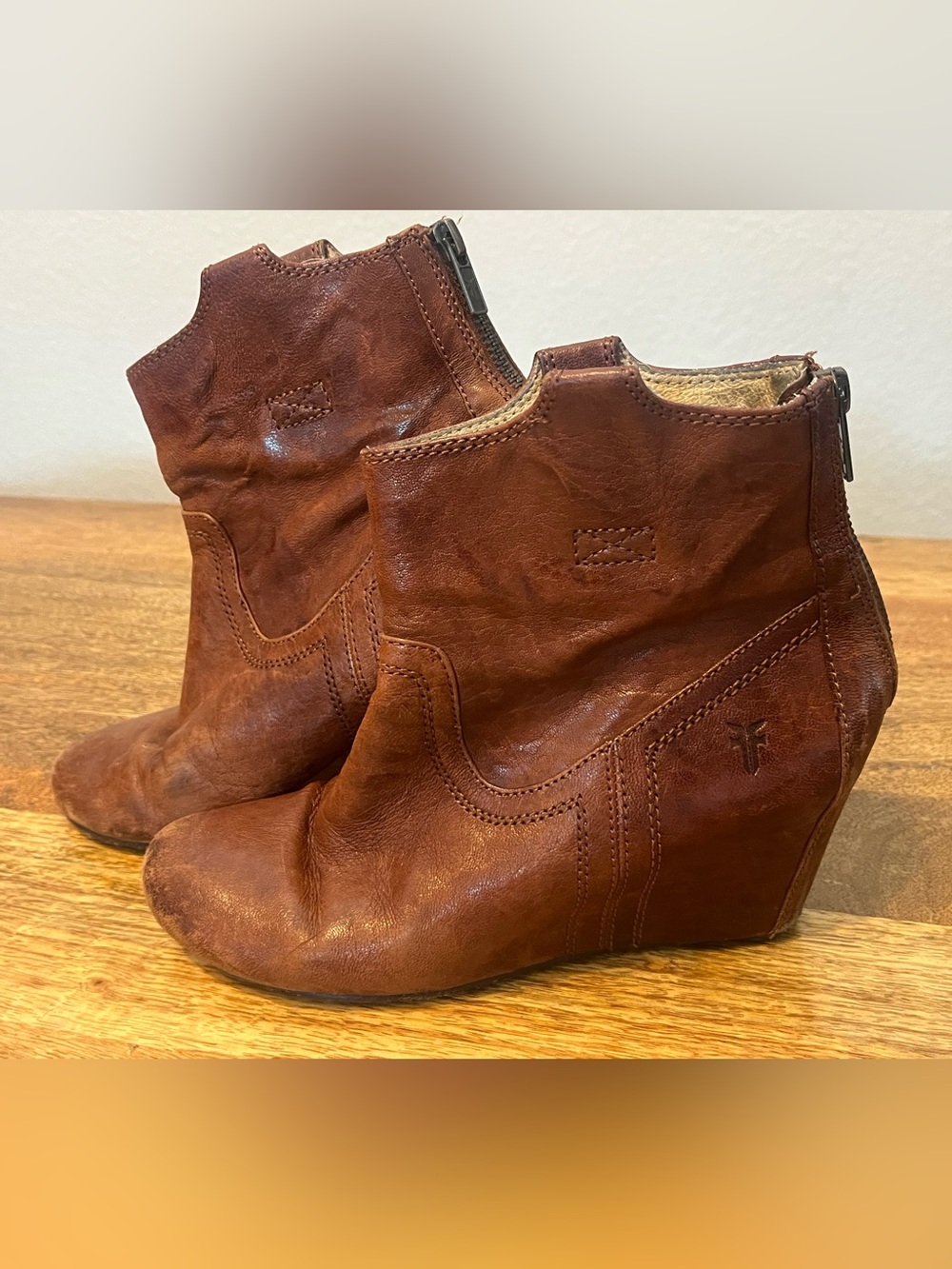 Women's Frye Carson Brown Leather Wedge Ankle Boots